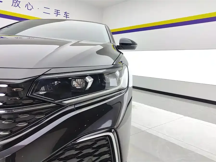 Volkswagen Passat Passat 2022 330TSI Star Elite Edition 2022 — миниатюра 5