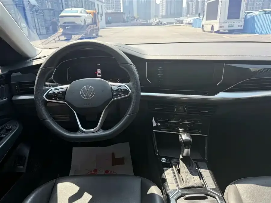 Volkswagen Passat Passat 2024 330TSI Elite Edition 2023 — миниатюра 2
