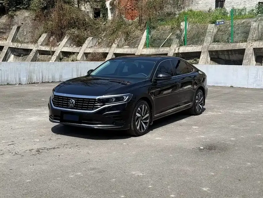 Volkswagen Passat Passat 2024 330TSI Elite Edition 2023 — фото 1, купить с доставкой в Москву