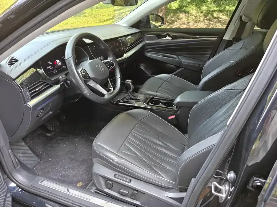 Volkswagen Passat Passat 2023 330TSI Starry Sky Deluxe Edition 2023 — миниатюра 5
