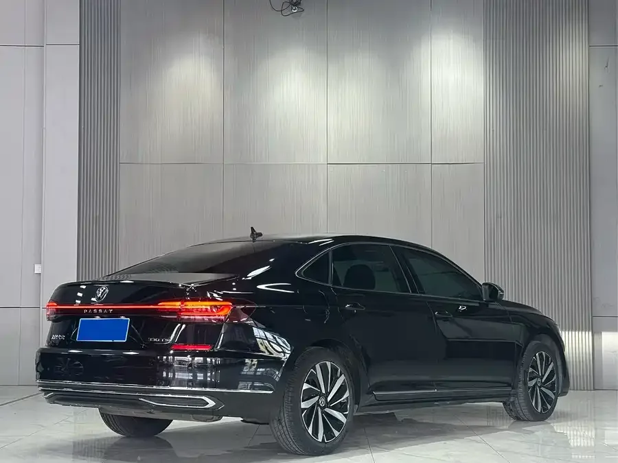 Volkswagen Passat Passat 2022 330TSI Star Elite Edition 2022 — миниатюра 2