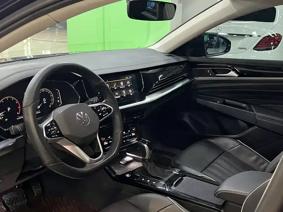 Volkswagen Passat Passat 2023 330TSI Elite Edition 2023 — миниатюра 2
