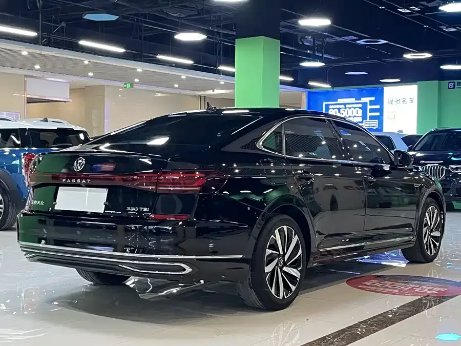 Volkswagen Passat Passat 2023 330TSI Elite Edition 2023 — миниатюра 5