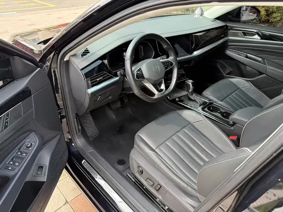 Volkswagen Passat Passat 2023 330TSI Elite Edition 2023 — миниатюра 4