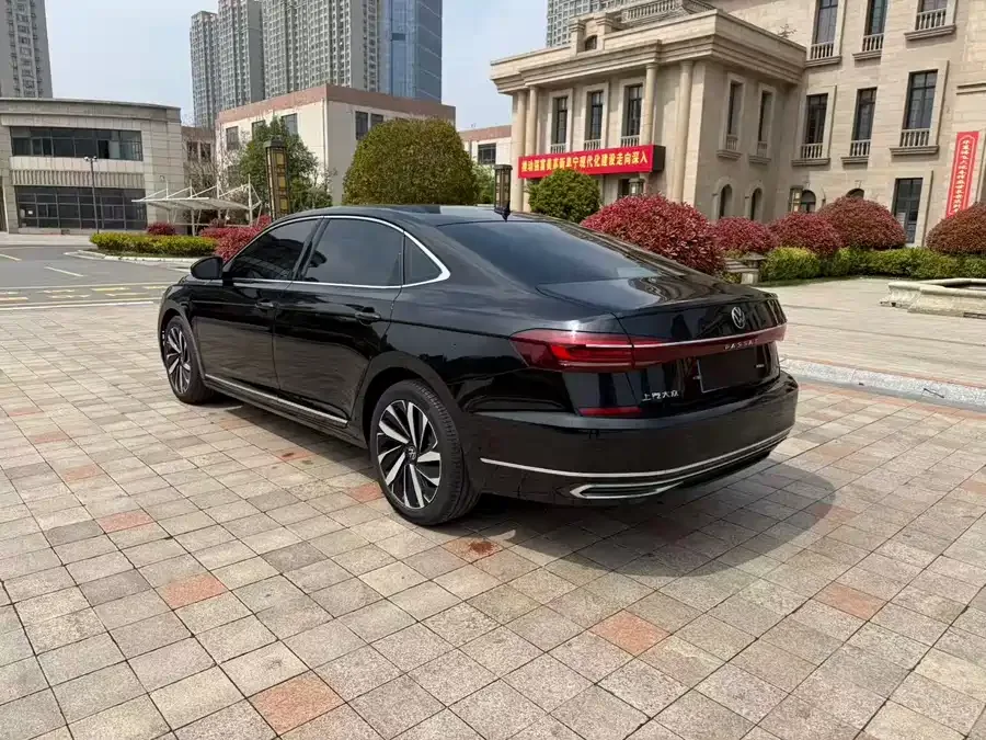 Volkswagen Passat Passat 2023 330TSI Elite Edition 2023 — миниатюра 5