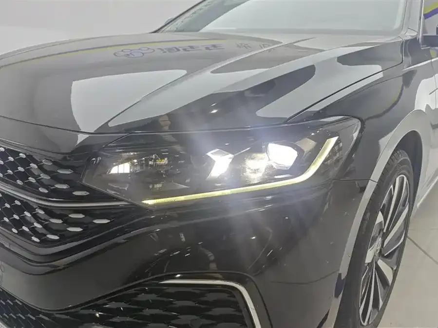 Volkswagen Passat Passat 2022 330TSI Star Elite Edition 2022 — миниатюра 2