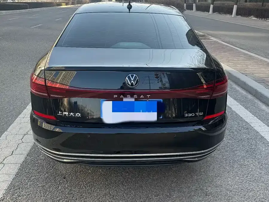 Volkswagen Passat Passat 2023 330TSI Elite Edition 2023 — миниатюра 4