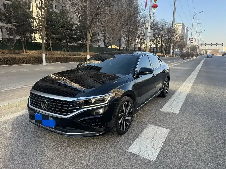 Volkswagen Passat Passat 2023 330TSI Elite Edition 2023 — фото 1, купить с доставкой в Москву
