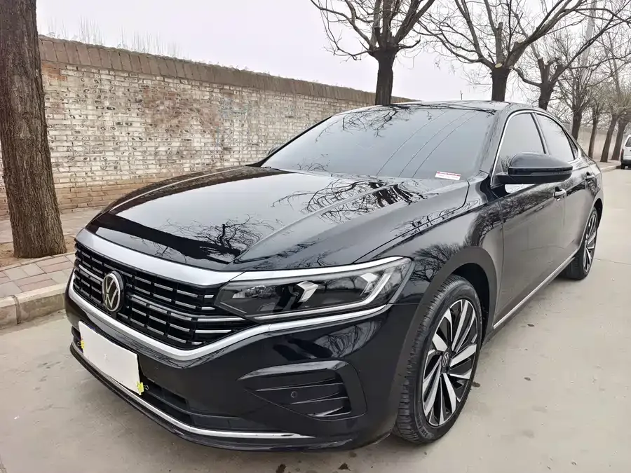 Volkswagen Passat Passat 2022 330TSI Elite Edition 2022 — фото 1, купить с доставкой в Москву