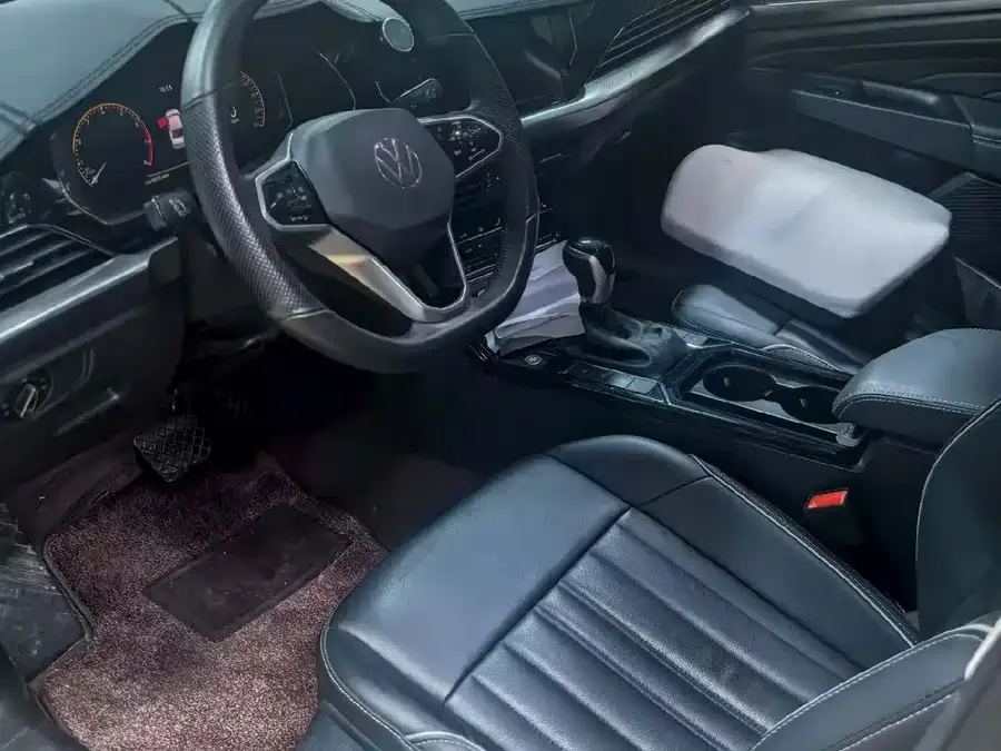 Volkswagen Passat Passat 2023 330TSI Elite Edition 2023 — миниатюра 2