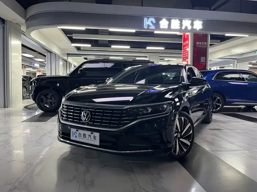 Volkswagen Passat Passat 2022 330TSI Elite Edition 2022 — фото 1, купить с доставкой в Москву