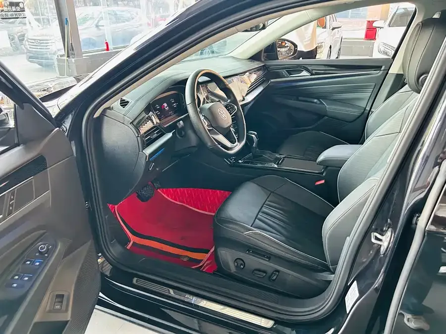 Volkswagen Passat Passat 2022 330TSI Starry Sky Deluxe Edition 2022 — миниатюра 4