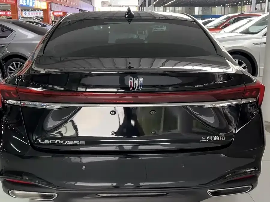 Buick LaCrosse LaCrosse 2025 28T Platinum Edition 2025 — миниатюра 2