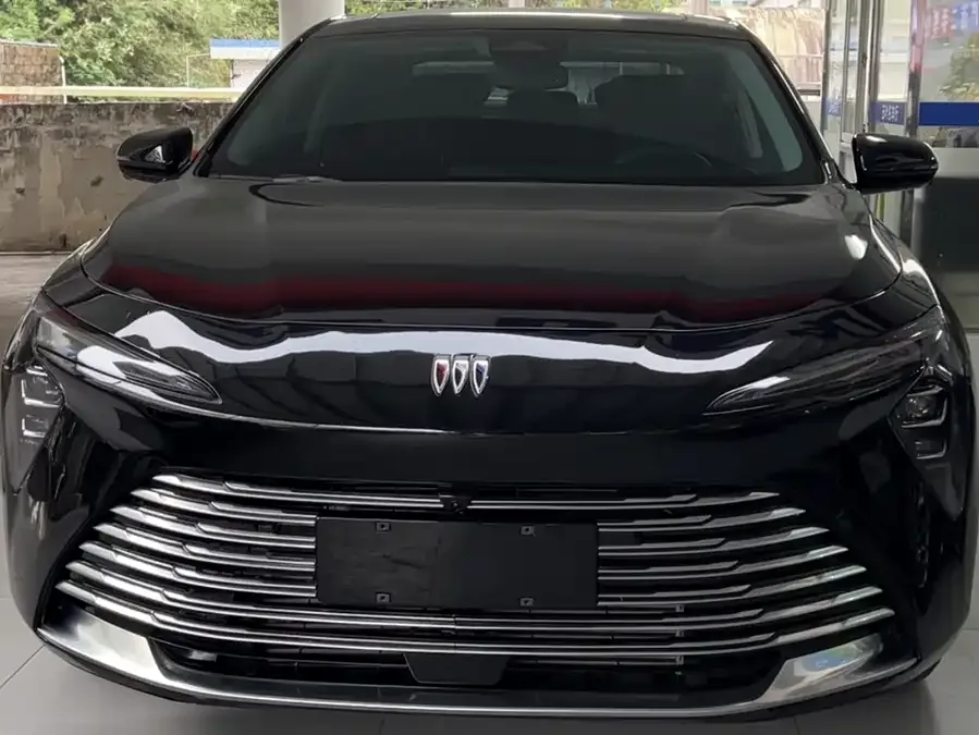 Buick LaCrosse 2025