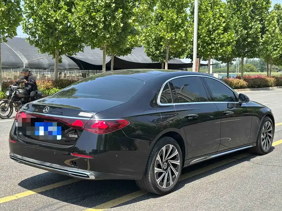 Mercedes-Benz E-Class Mercedes-Benz E-Class 2024 E 300 L Luxury Edition 2024 — миниатюра 3