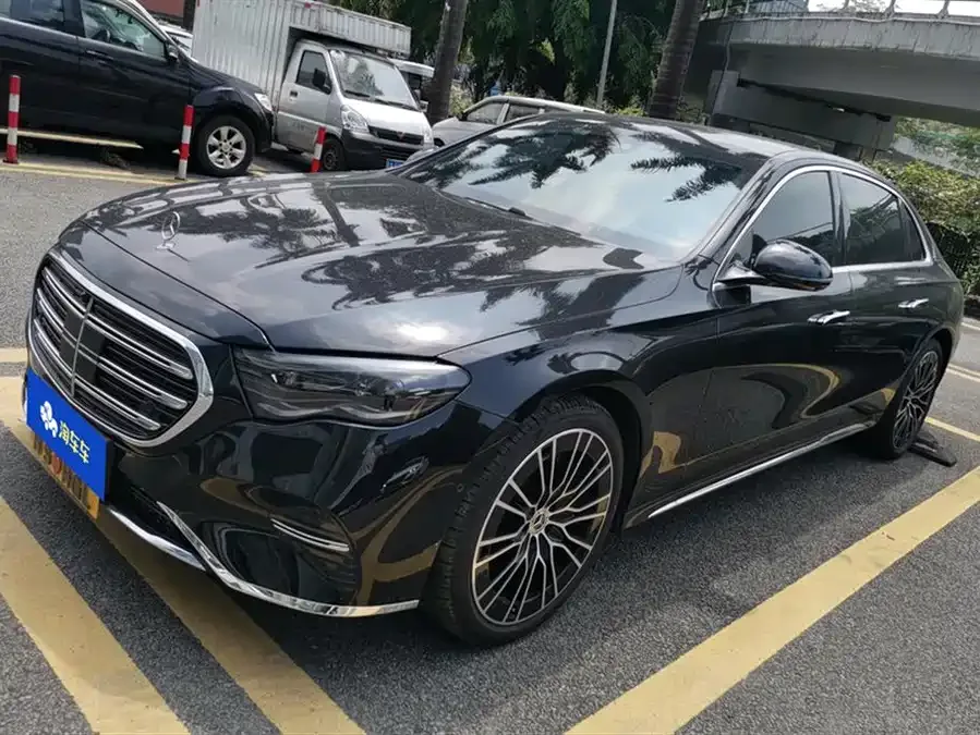 Mercedes-Benz E-Class 2025