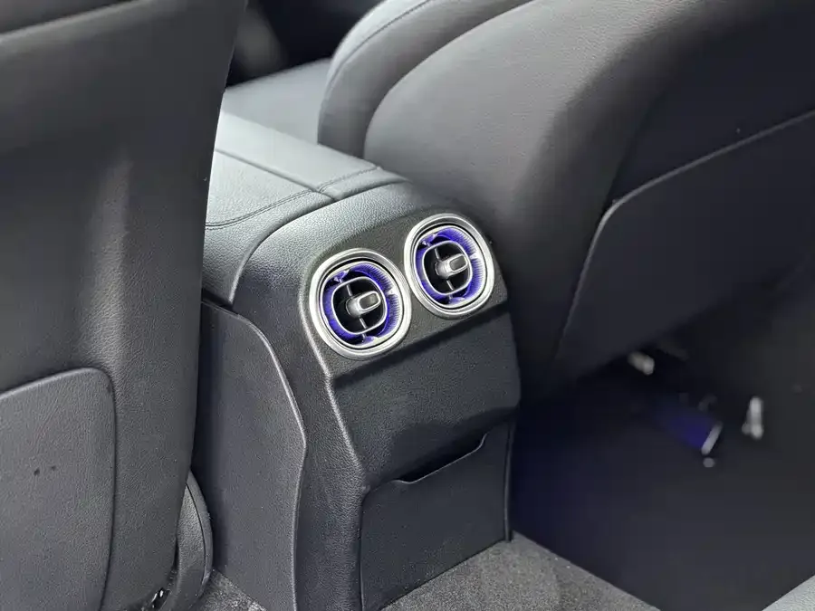Mercedes-Benz Class C Mercedes-Benz C-Class 2023 C 260 L Haoye Sports Edition 2023 — миниатюра 5