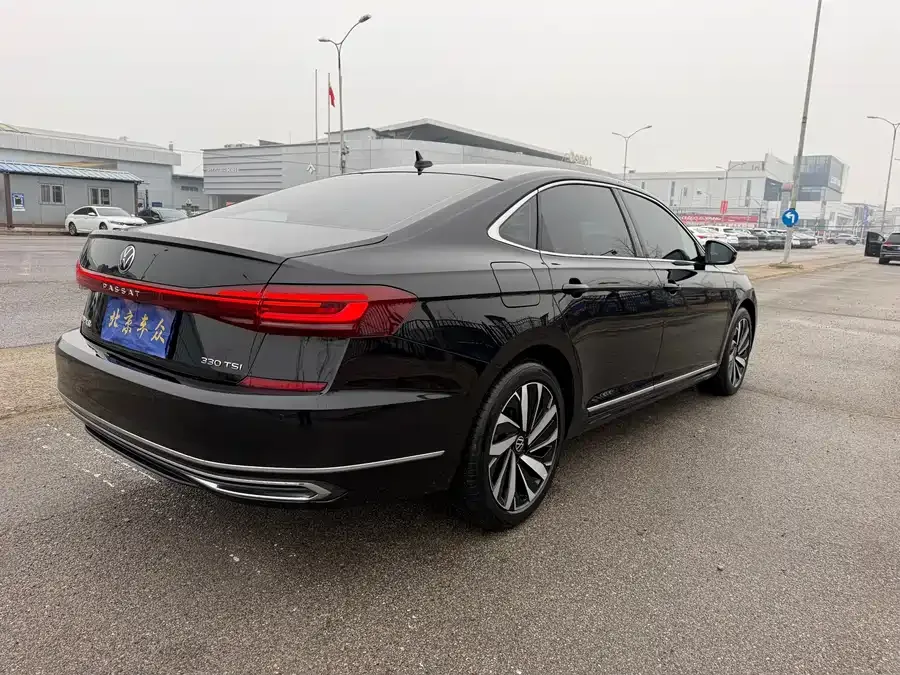 Volkswagen Passat Passat 2024 330TSI Elite Edition 2024 — миниатюра 2