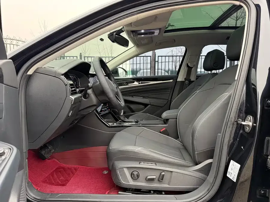Volkswagen Passat Passat 2024 330TSI Elite Edition 2024 — миниатюра 4