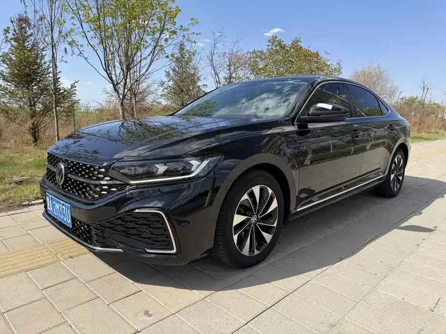 Volkswagen Passat 2022