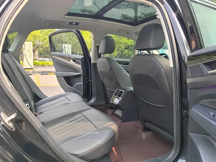 Volkswagen Passat Passat 2022 330TSI Star Elite Edition 2022 — миниатюра 3