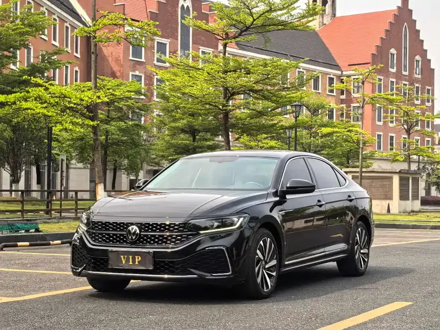 Volkswagen Passat Passat 2022 330TSI Star Elite Edition 2022 — фото 1, купить с доставкой в Москву