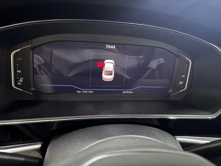 Volkswagen Passat Passat 2022 330TSI Deluxe Edition 2022 — миниатюра 5
