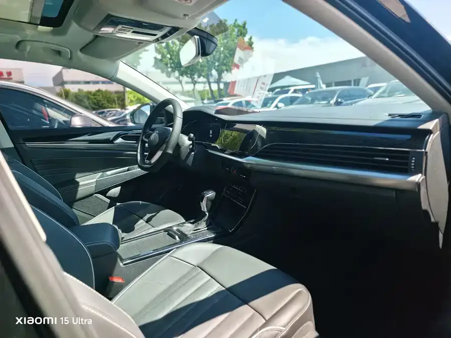 Volkswagen Passat Passat 2022 330TSI Elite Edition 2022 — миниатюра 3