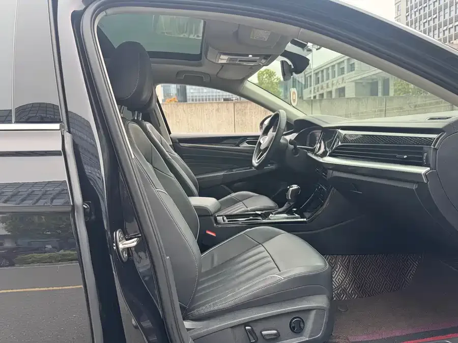 Volkswagen Passat Passat 2022 330TSI Elite Edition 2022 — миниатюра 3