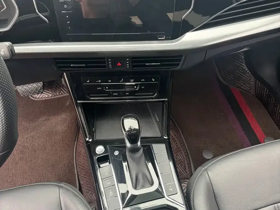Volkswagen Passat Passat 2022 330TSI Elite Edition 2022 — миниатюра 4