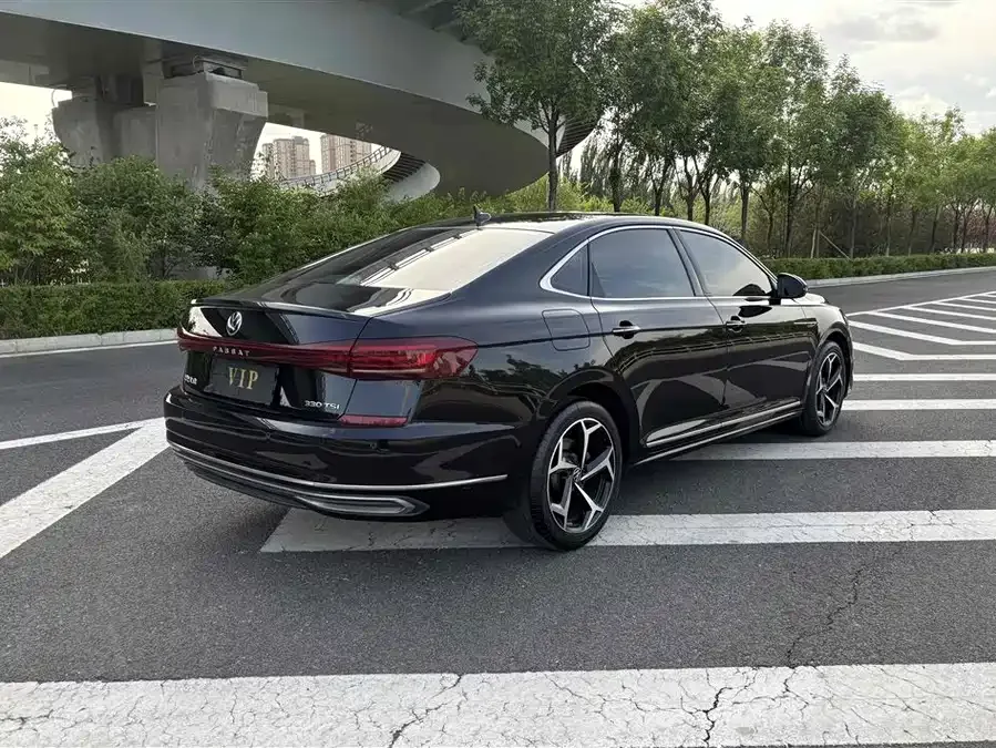 Volkswagen Passat Passat 2023 330TSI Star Elite Edition 2023 — миниатюра 3