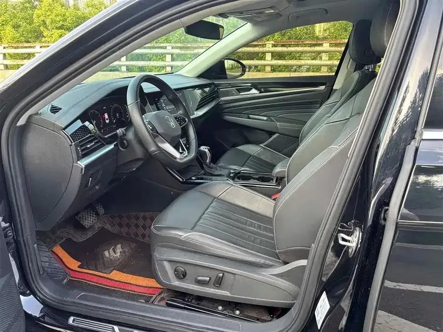 Volkswagen Passat Passat 2023 330TSI Star Elite Edition 2023 — миниатюра 4