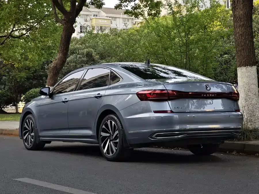 Volkswagen Passat Passat 2022 330TSI Star Elite Edition 2022 — миниатюра 5