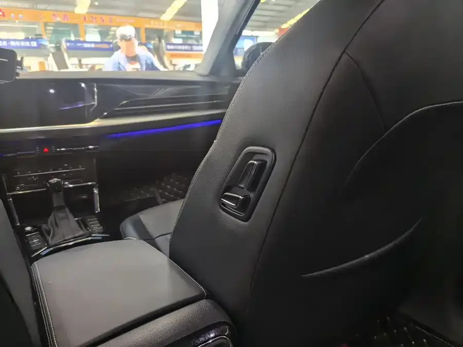 Volkswagen Passat Passat 2023 330TSI Deluxe Edition 2022 — миниатюра 3