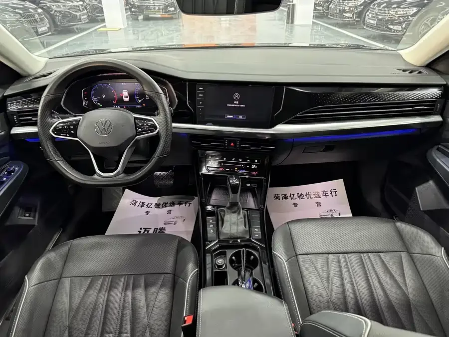 Volkswagen Passat Passat 2022 330TSI Deluxe Edition 2022 — миниатюра 3