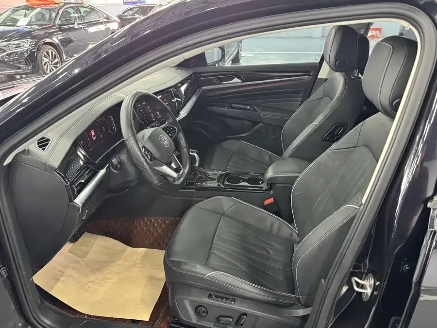Volkswagen Passat Passat 2022 330TSI Starry Sky Deluxe Edition 2022 — миниатюра 4