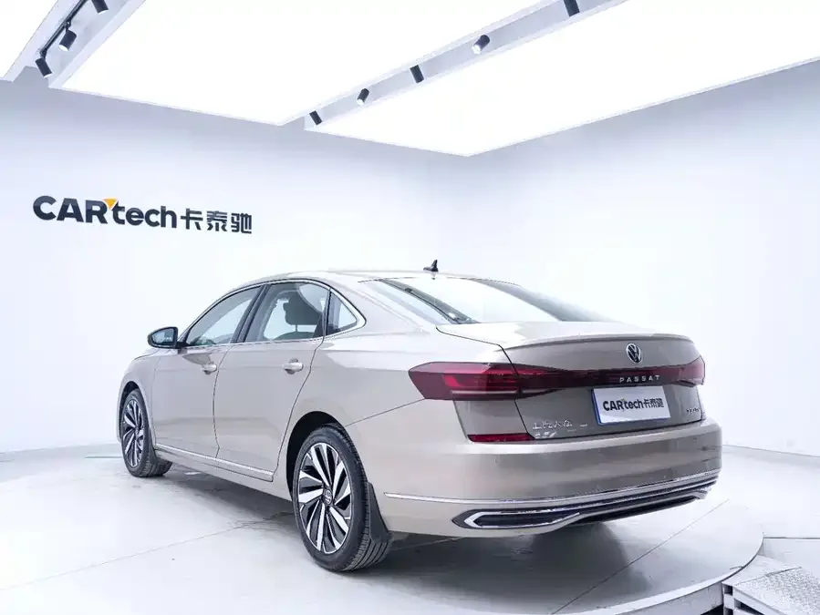 Volkswagen Passat Passat 2022 330TSI Star Elite Edition 2022 — миниатюра 5