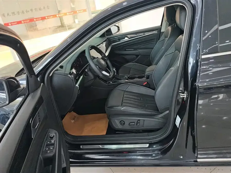 Volkswagen Passat Passat 2023 facelift 330TSI Star Elite Edition 2023 — миниатюра 3