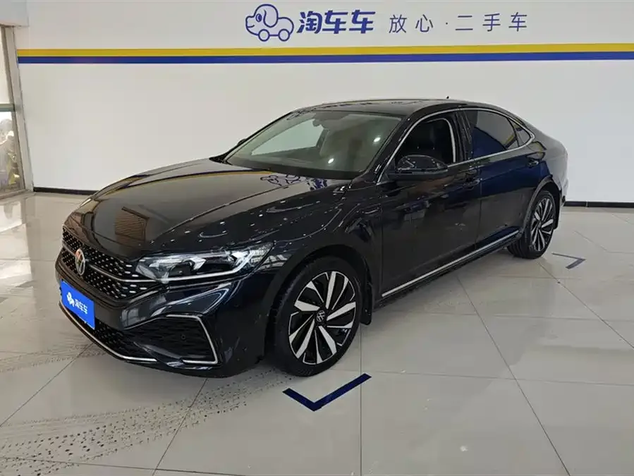 Volkswagen Passat Passat 2023 facelift 330TSI Star Elite Edition 2023 — фото 1, купить с доставкой в Москву