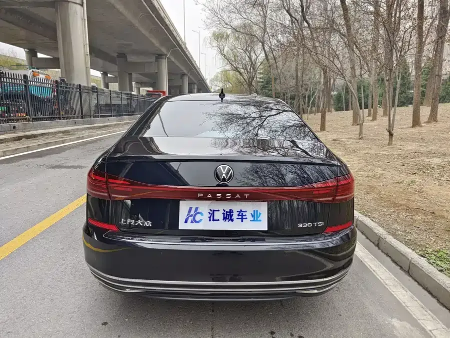 Volkswagen Passat Passat 2023 facelift 330TSI Elite Edition 2023 — миниатюра 2