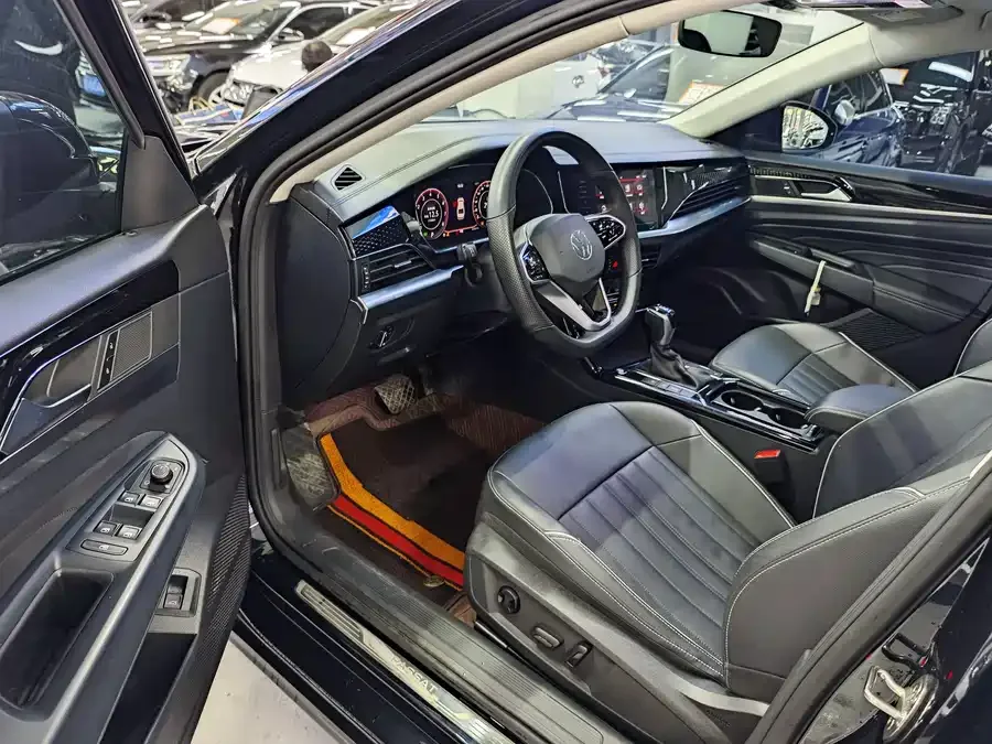 Volkswagen Passat Passat 2023 330TSI Elite Edition 2023 — миниатюра 2