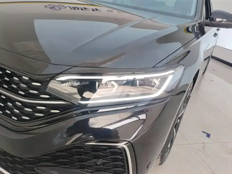 Volkswagen Passat Passat 2024 380TSI Starry Sky Dragon Edition 2024 — миниатюра 5