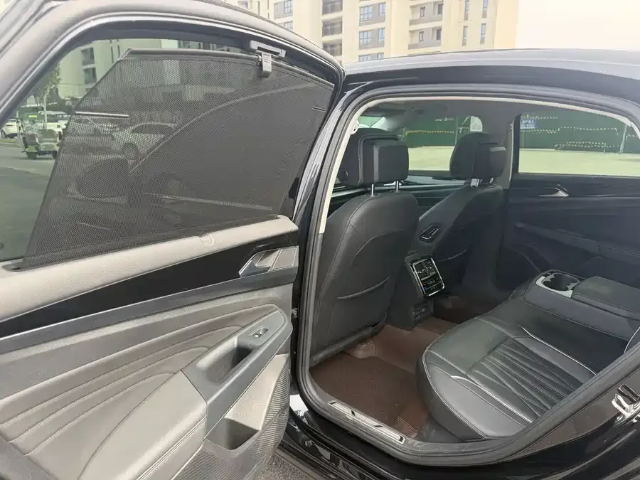 Volkswagen Passat Passat 2023 facelift 330TSI Starry Sky Deluxe Edition 2023 — миниатюра 4