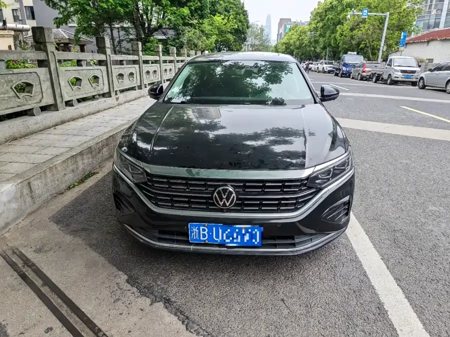 Volkswagen Passat Passat 2021 330TSI Premium Edition 2022 — миниатюра 2