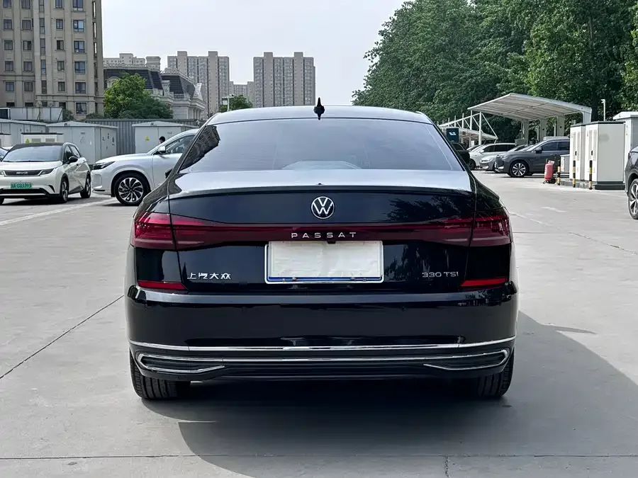 Volkswagen Passat Passat 2022 330TSI Elite Edition 2022 — миниатюра 4