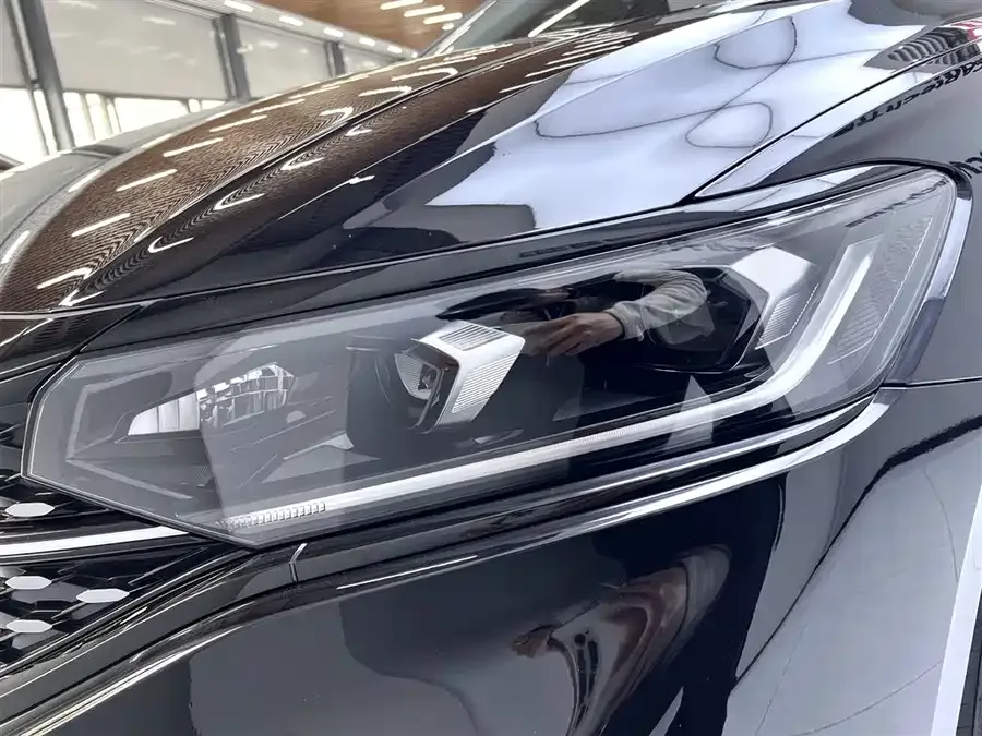 Volkswagen Passat Passat 2024 330TSI Star Elite Edition 2024 — миниатюра 3