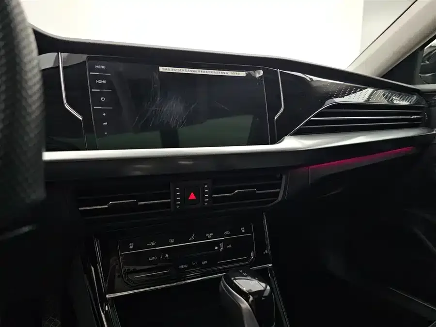 Volkswagen Passat Passat 2022 330TSI Deluxe Edition 2022 — миниатюра 4