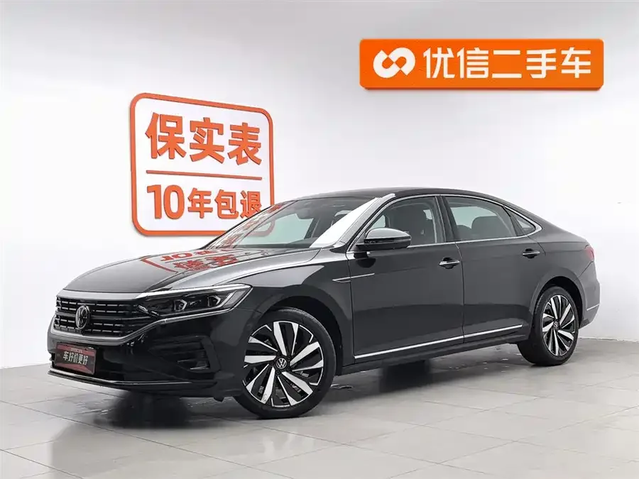 Volkswagen Passat Passat 2023 facelift 330TSI luxury version 2023 — фото 1, купить с доставкой в Москву