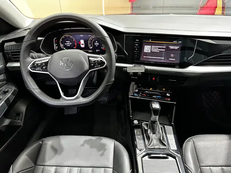 Volkswagen Passat Passat 2023 330TSI Elite Edition 2023 — миниатюра 5