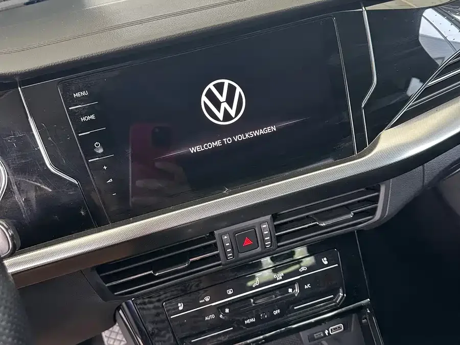 Volkswagen Passat Passat 2022 330TSI Premium Edition 2022 — миниатюра 4